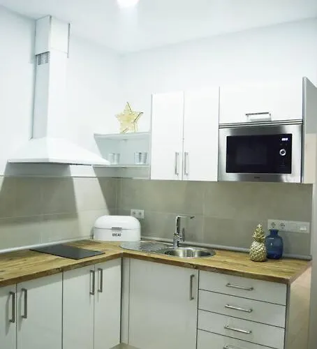 Apartamento Ana\'S Cerca Del Parque Tecnologico